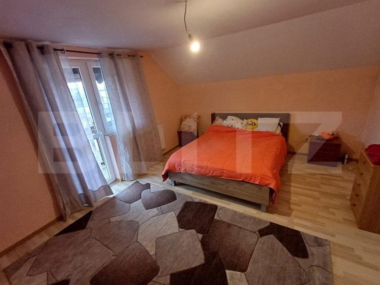 Casă individuală cu 6 camere cu Canalizare în Exterior Est