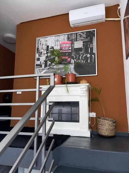 Casă cu 4 camere în Tunari