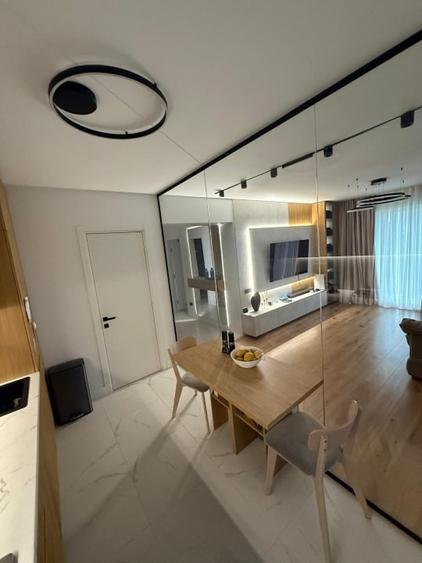 Apartament cu 3 camere decomandat, mobilat în Theodor Pallady