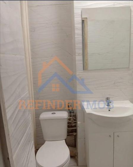 Apartament cu 2 camere decomandat în Berceni