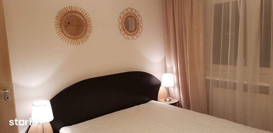 Proprietar, inchiriez apatament 3 camere Strand, etajul 1, central - 3