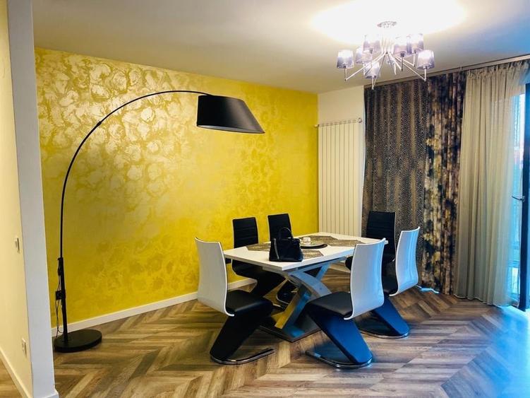Apartament cu 3 camere decomandat în Calea Dumbrăvii