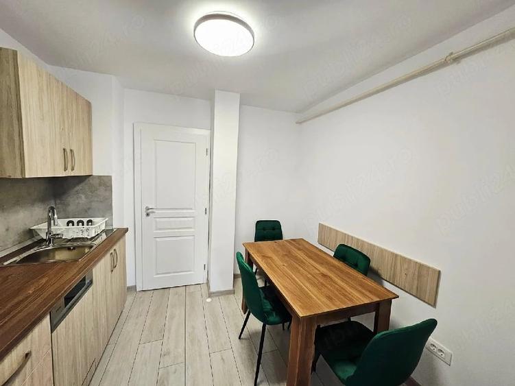 Apartament cu 2 camere decomandat în Faleza Nord