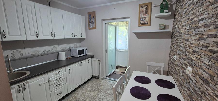 Apartament 2 camere de Inchiriat - 1