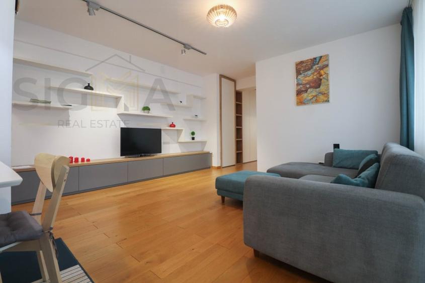 Apartament cu 3 camere semidecomandat, mobilat în Bună Ziua