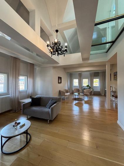 Apartament cu 4 camere în Dorobanți