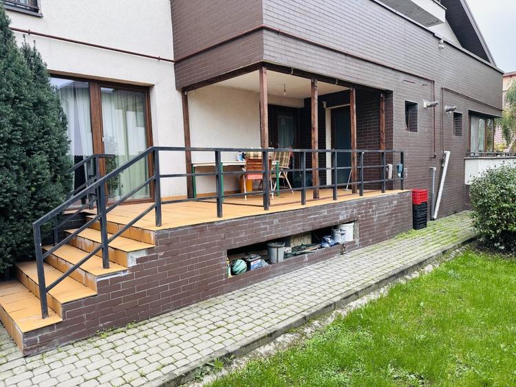 Duplex cu 5 camere cu Canalizare în Chiajna