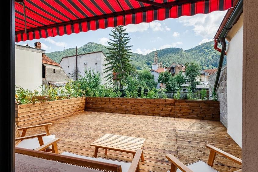 Casă individuală cu 2 camere cu Canalizare în Centrul Istoric