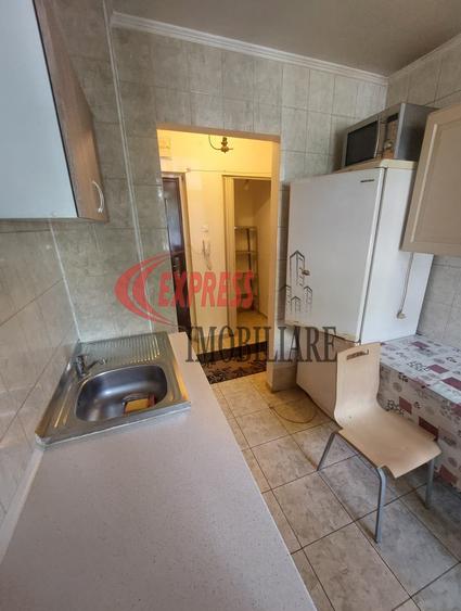 Titan, Basarabia, Metrou Costin Georgian - 1