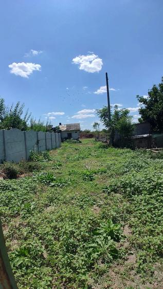 Teren de 1400 mp, în Stoenești