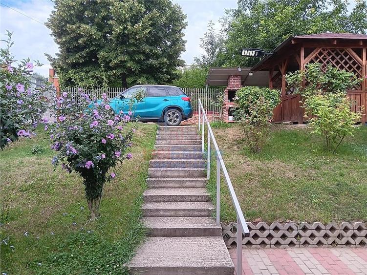 Casă cu Teren 500 Mp în Horlești