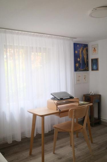 Casă cu Teren 1200 Mp în Runcu
