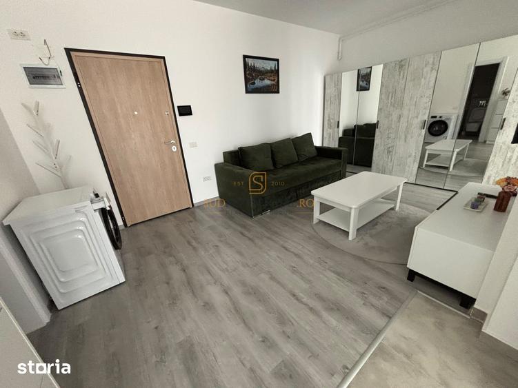 Apartament cu 3 camere, mobilat în Central