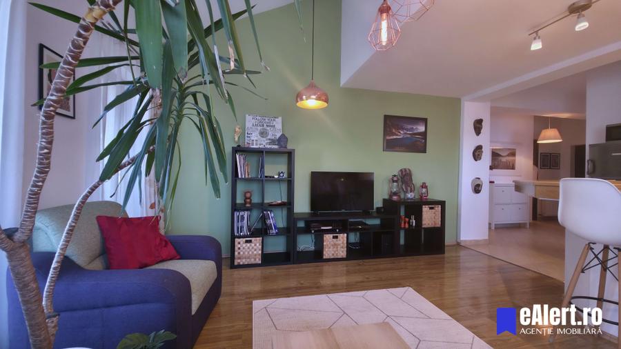 Apartament cu 3 camere decomandat în Dămăroaia