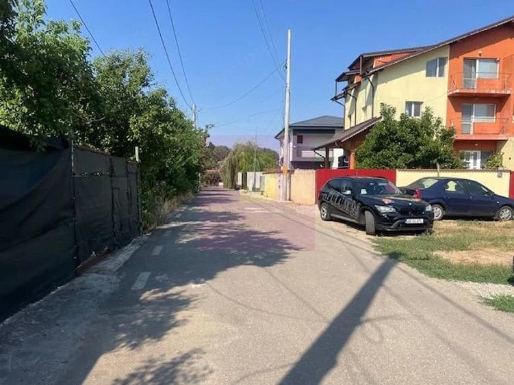 Teren de 1000 mp, în Clinceni