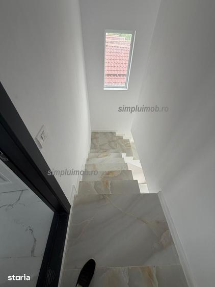 Apartament cu 4 camere în Central