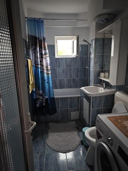 Apartament cu 2 camere semidecomandat în Micălaca