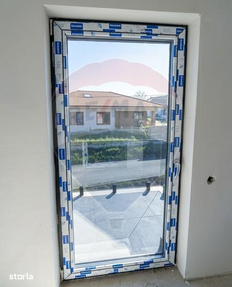 Casă cu 4 camere cu Teren 500 Mp în Tureni