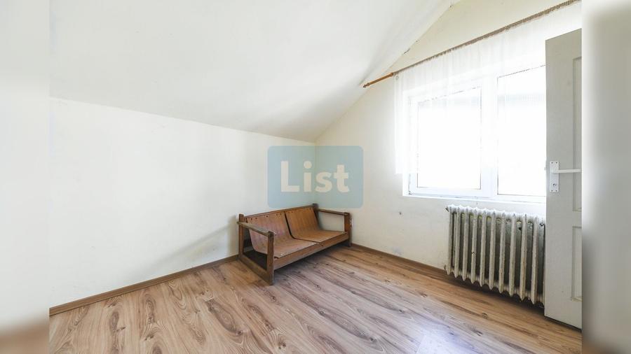 Casă cu 5 camere cu Teren 350 Mp în Iris