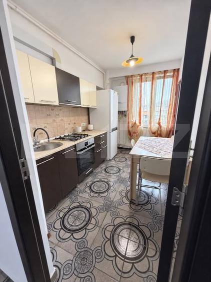 Apartament cu 2 camere decomandat, mobilat în Central
