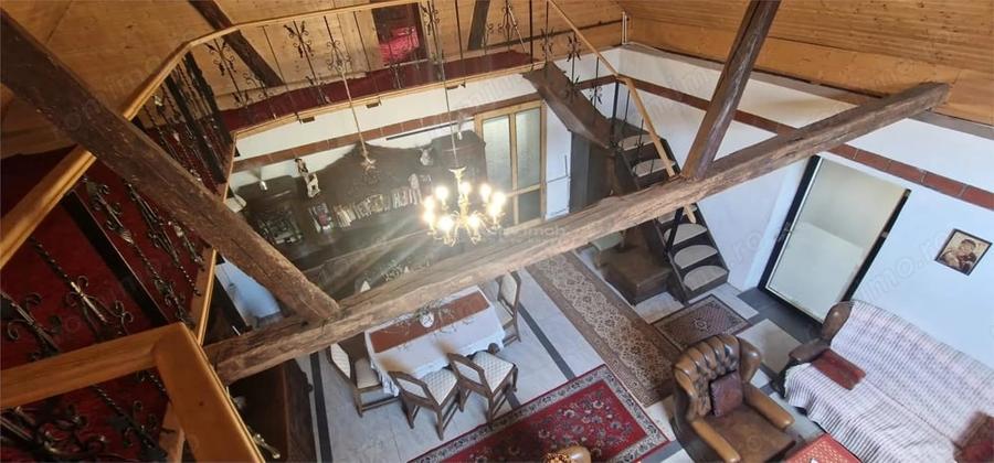 Casă cu Teren 1400 Mp în Brebu