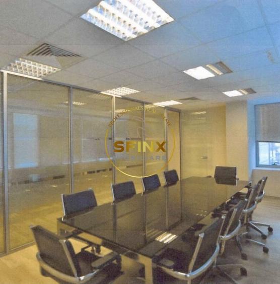 Birou, de 195.28999328613 mp, în Regie