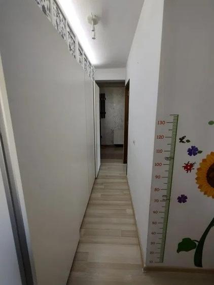 Apartament cu 2 camere decomandat, mobilat în Cug