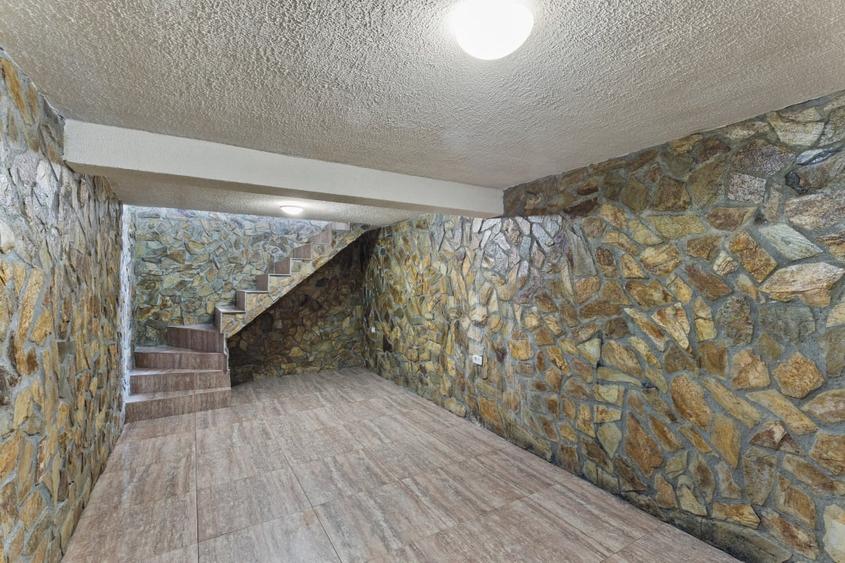 Vila spațioasă 5 camere, 5 băi, Garaj 2 mașini, Zona Primo – poziție excelentă - 23
