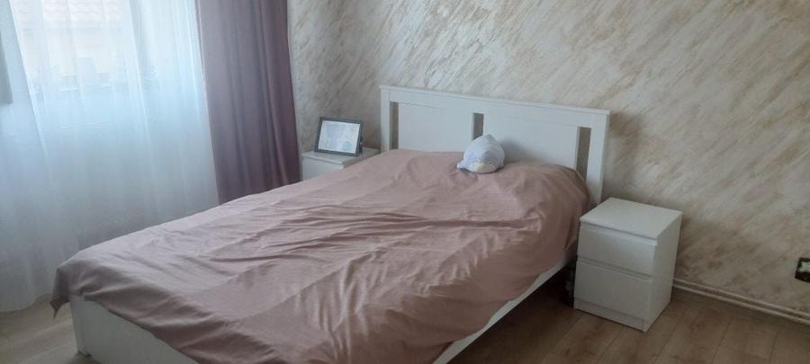 Casă cu 4 camere în Valea Călugărească