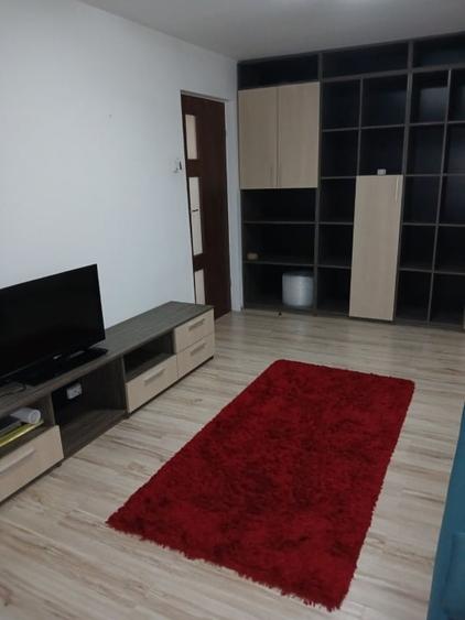 Apartament cu 2 camere decomandat, mobilat în Lujerului