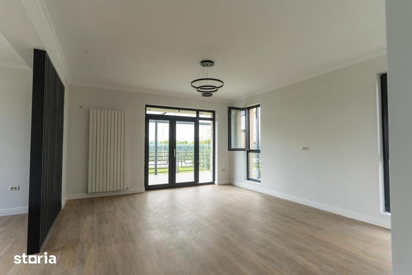Casă cu 5 camere cu Teren 600 Mp în Moara Vlăsiei