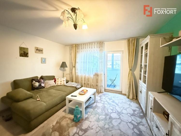 Apartament cu 3 camere decomandat, mobilat în Bucovina