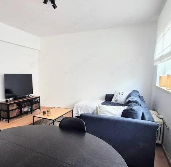 Apartament cu 2 camere în Complex Studențesc