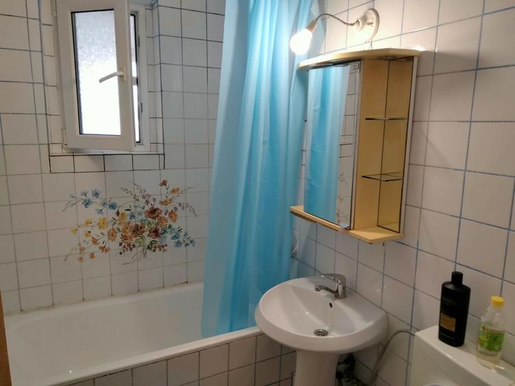 Apartament cu 2 camere semidecomandat, mobilat în Iancului