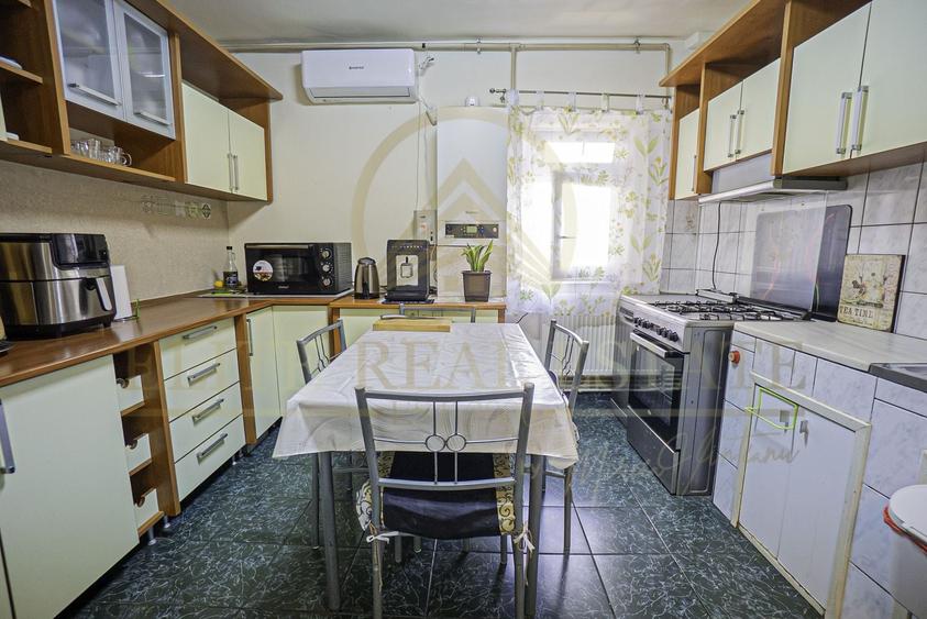 Apartament cu 4 camere decomandat, mobilat în Inel II