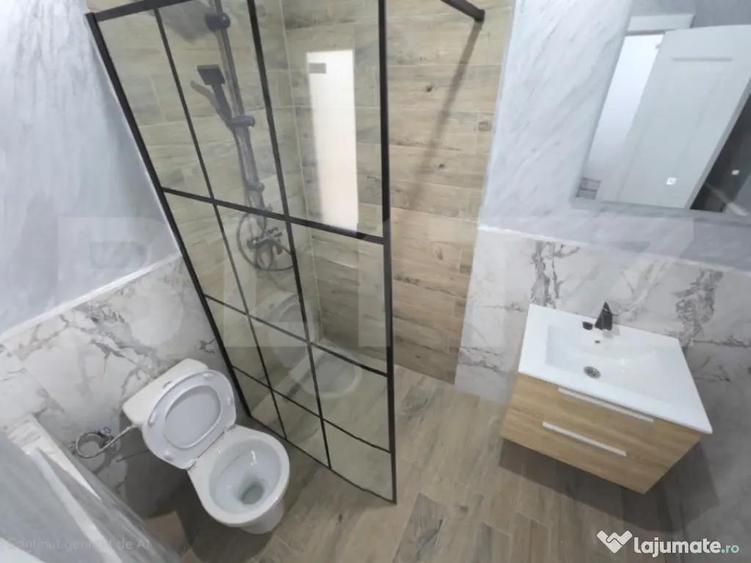 Casă cu 4 camere cu Teren 420 Mp în Central