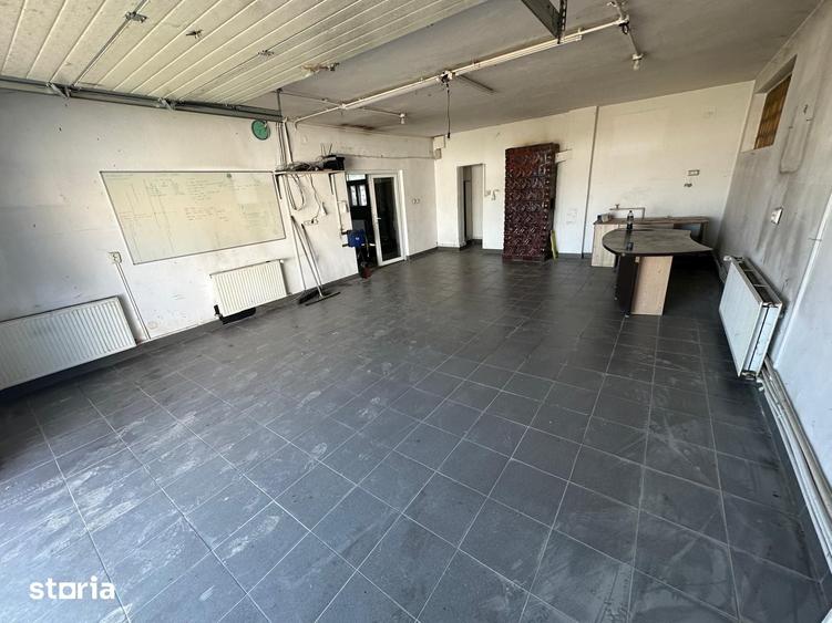 Spațiu comercial, de 200 mp, în Bartolomeu
