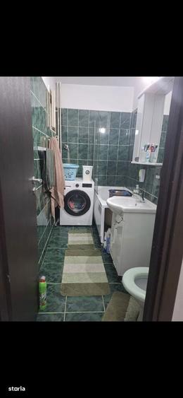 Apartament cu 2 camere semidecomandat, mobilat în Dămăroaia