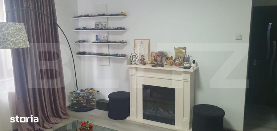 Apartament cu 3 camere semidecomandat, mobilat în Central