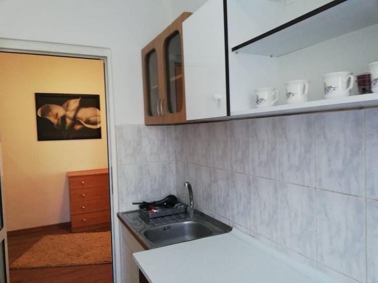 Apartament cu 2 camere decomandat în Ultracentral