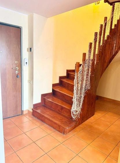 Apartament cu 3 camere decomandat, mobilat în P-ța Unirii
