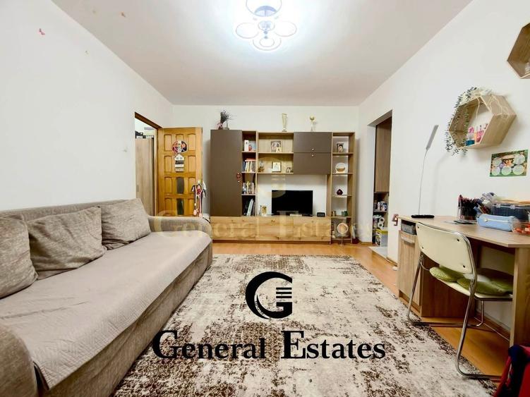 Apartament cu 2 camere semidecomandat în Mircea cel Bătrân
