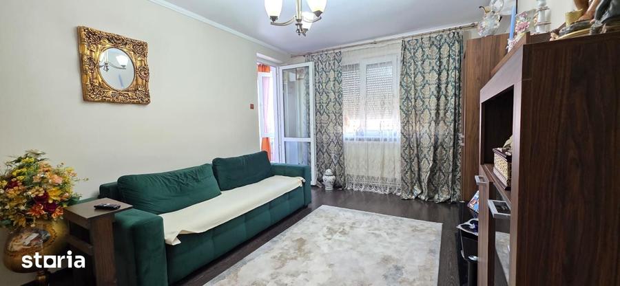 Apartament cu 4 camere în Far