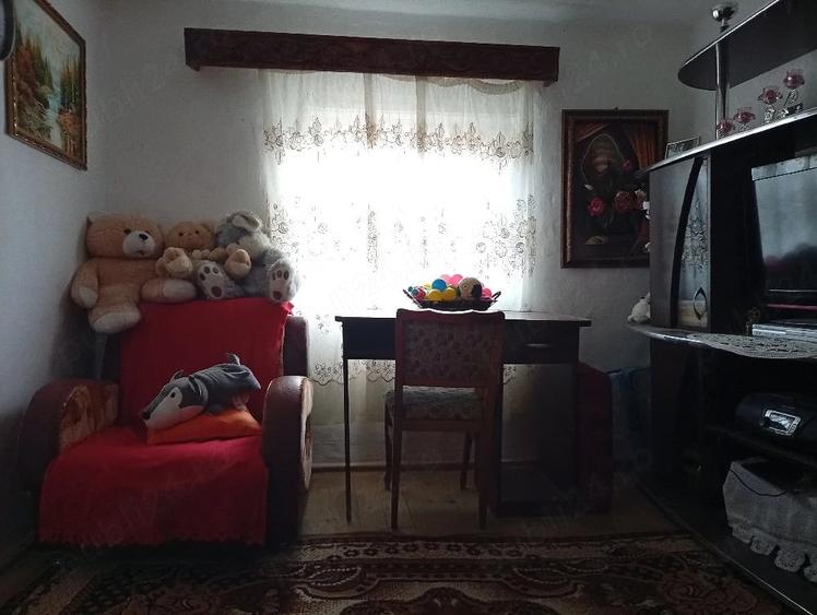 Casă cu 1 camere cu Teren 500 Mp în Buciumeni