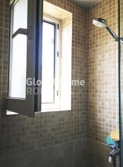 Apartament cu 2 camere semidecomandat, mobilat în Universitate