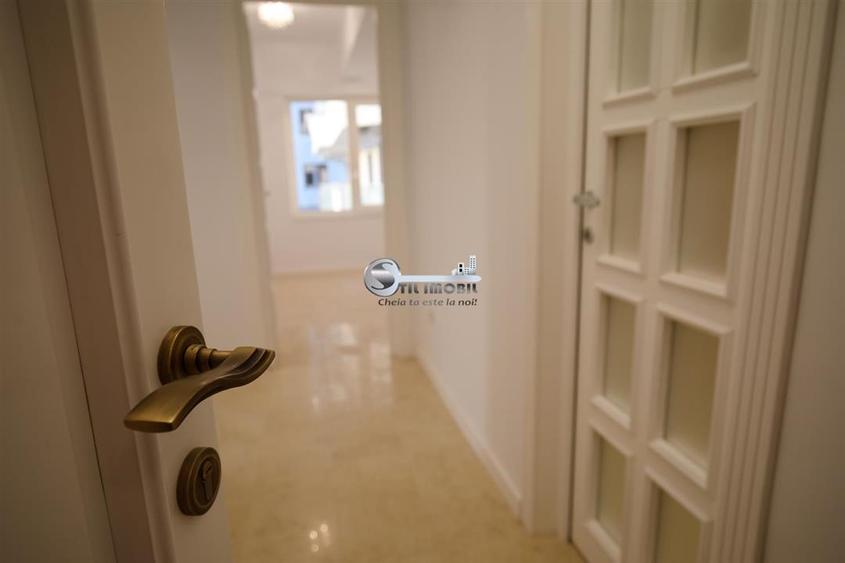 Apartament cu 3 camere decomandat în Copou