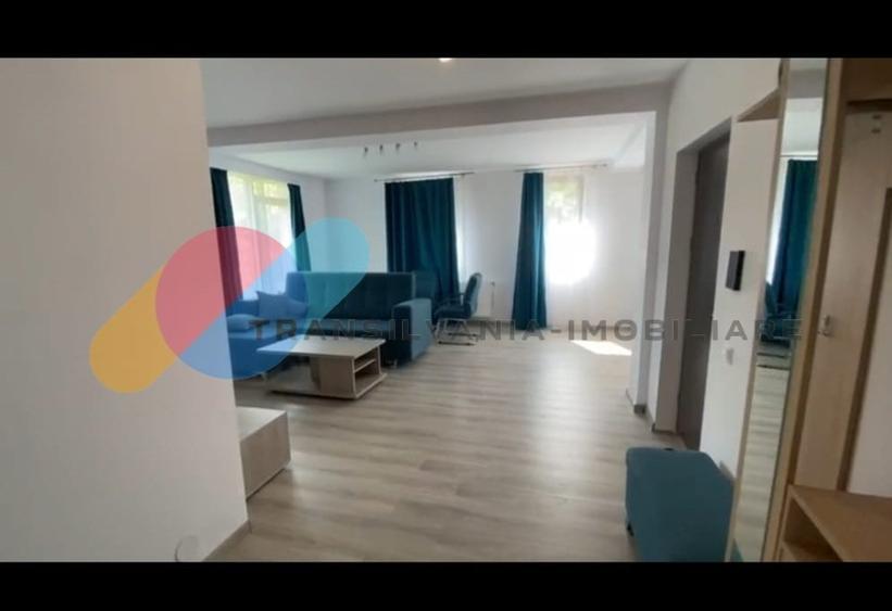Apartament cu 3 camere semidecomandat, mobilat în Zorilor