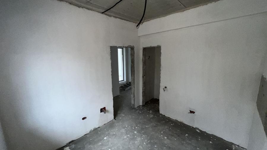 Duplex cu 4 camere cu Canalizare în Chiajna
