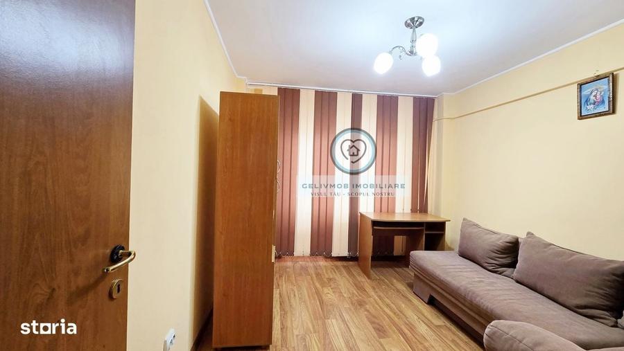 Apartament cu 3 camere decomandat în Cantacuzino