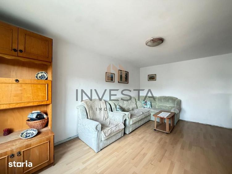 Apartament cu 4 camere decomandat, mobilat în Zorilor